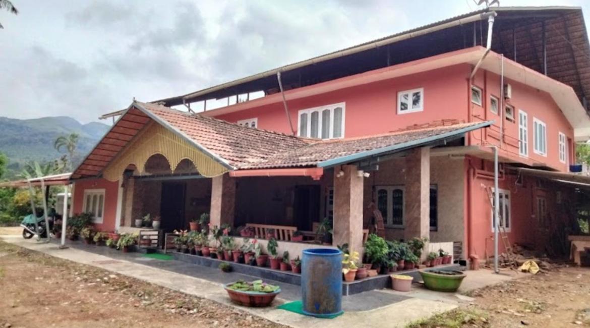 Coorg Naladi Holidays Kakkabe Eksteriør bilde